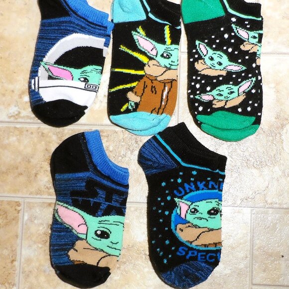 Set -Baby Yoda The Mandalorian Force, 5pcs socks , bag. - Picture 11 of 14